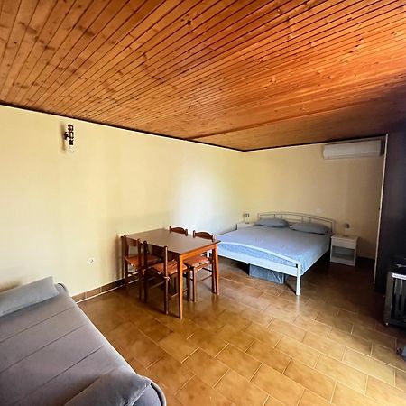 Apartma Korelc โคเปร์ ภายนอก รูปภาพ