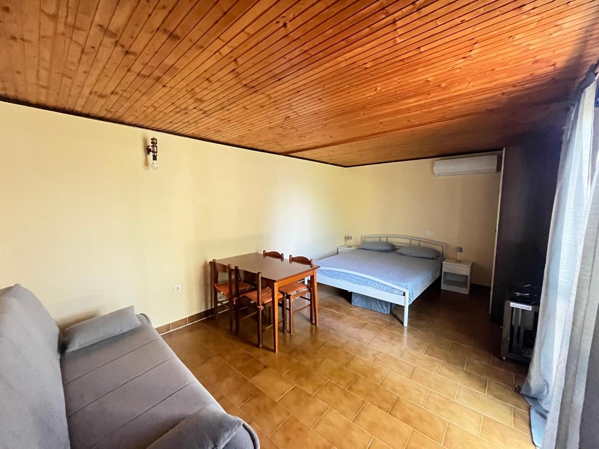 Apartma Korelc โคเปร์ ภายนอก รูปภาพ